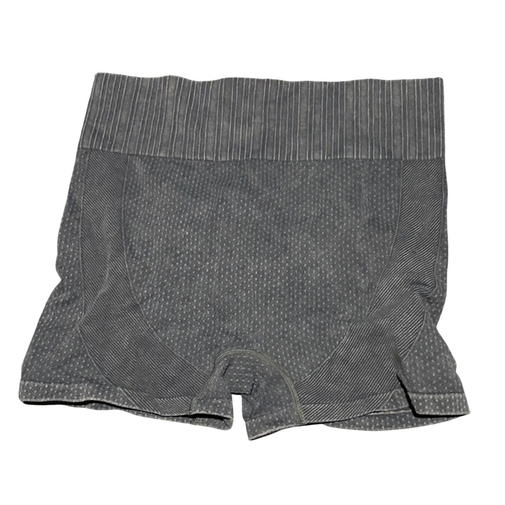 Seamless High Waisted Scrunch Butt Workout Shorts Gray Acid Wash Size L